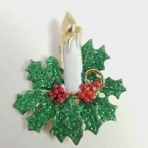Vintage Holiday Candel with Holly Leaves Wreather, Green Red White Retro Estate